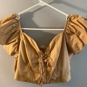 Puff sleeve crop top